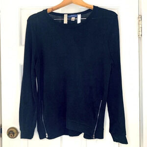 Francesca’s zipper sweater